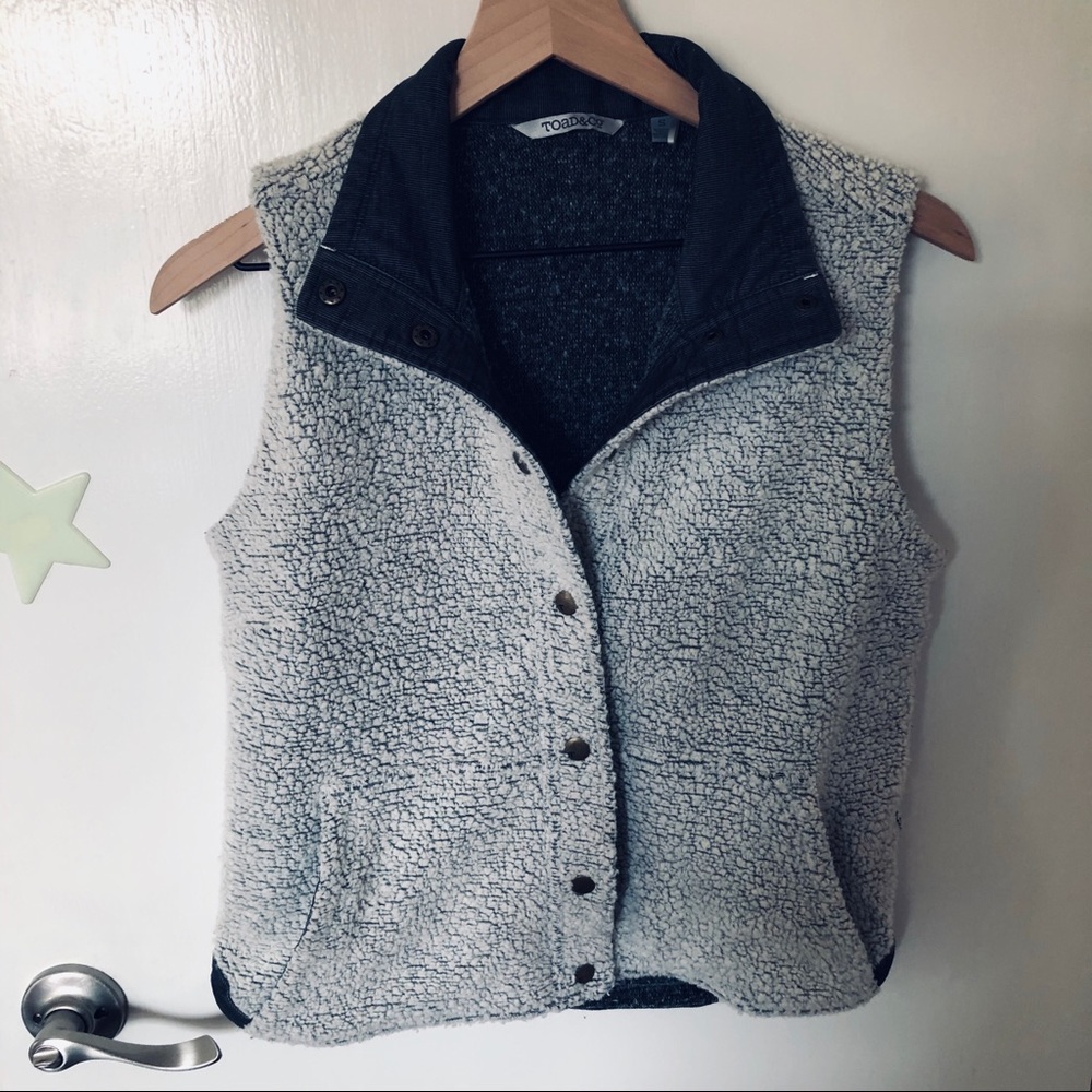 Toad and co wool sherpa vest